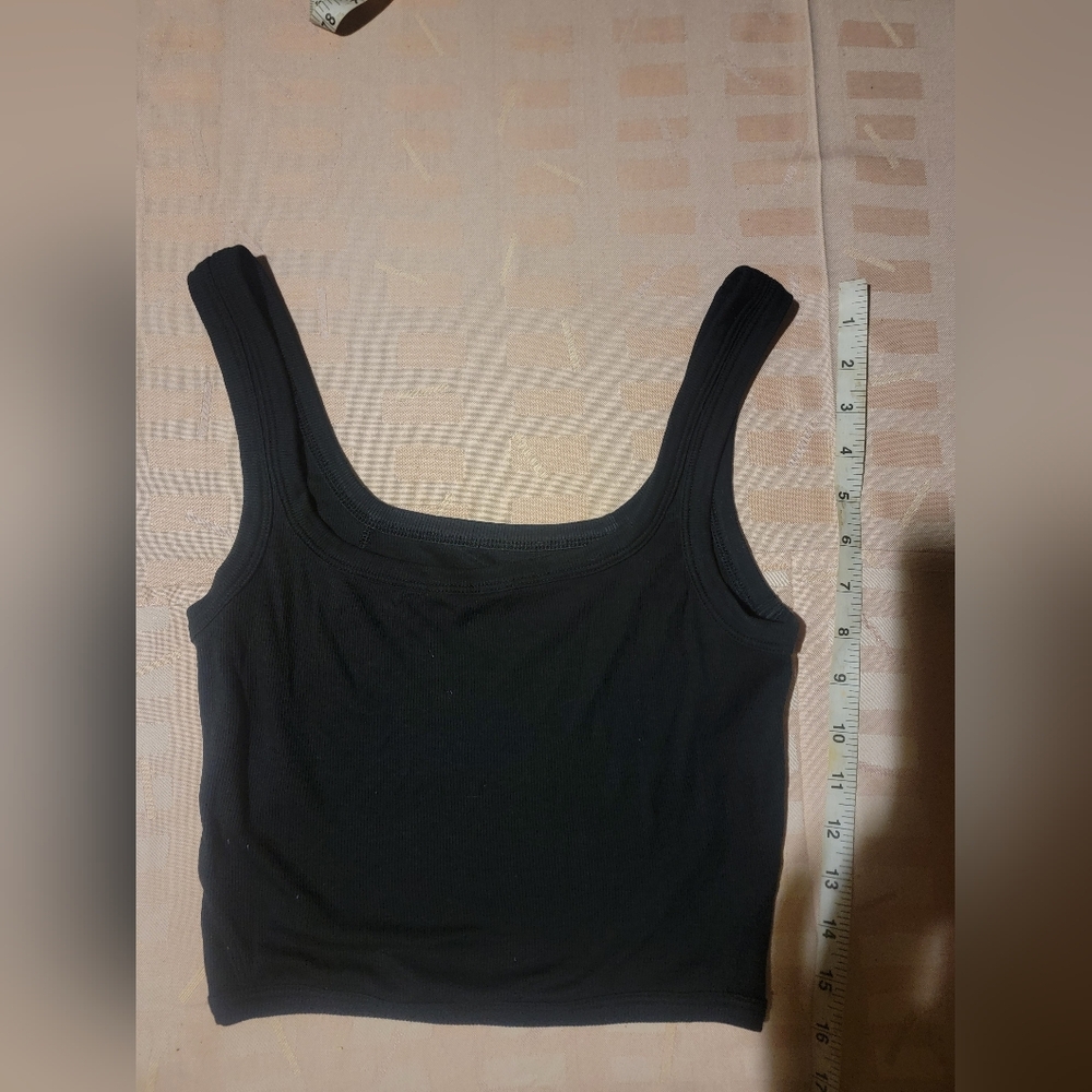 Lululemon Held Tight Tank - Picture 6 of 7